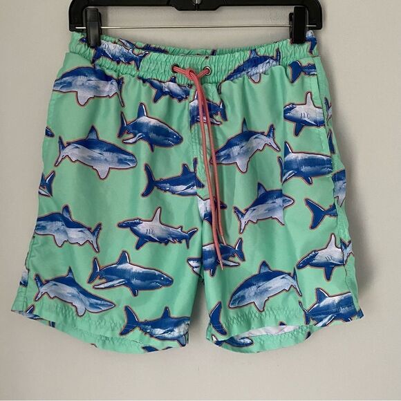 Club Room Men’s Shark Print Swim Trunks size S Lined Green - Picture 1 of 3